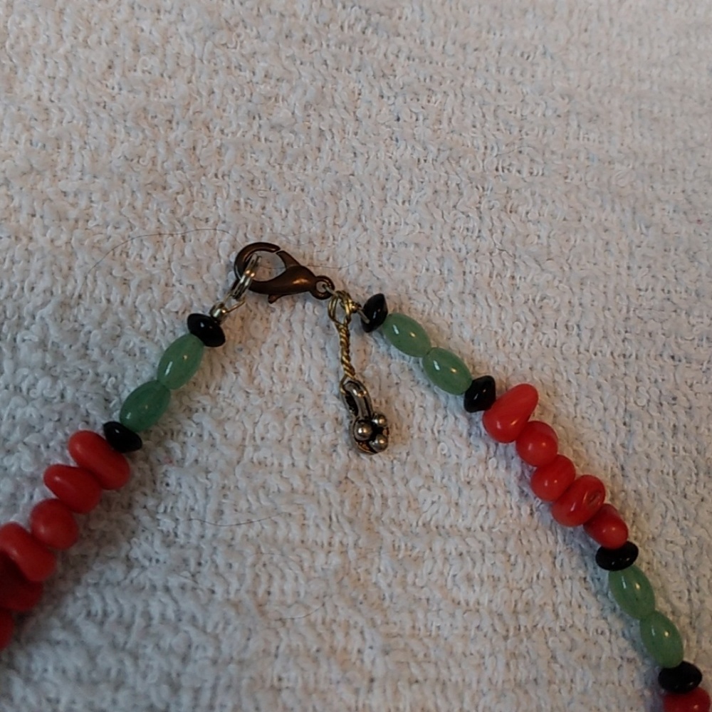 Necklace - Picture 2 of 3